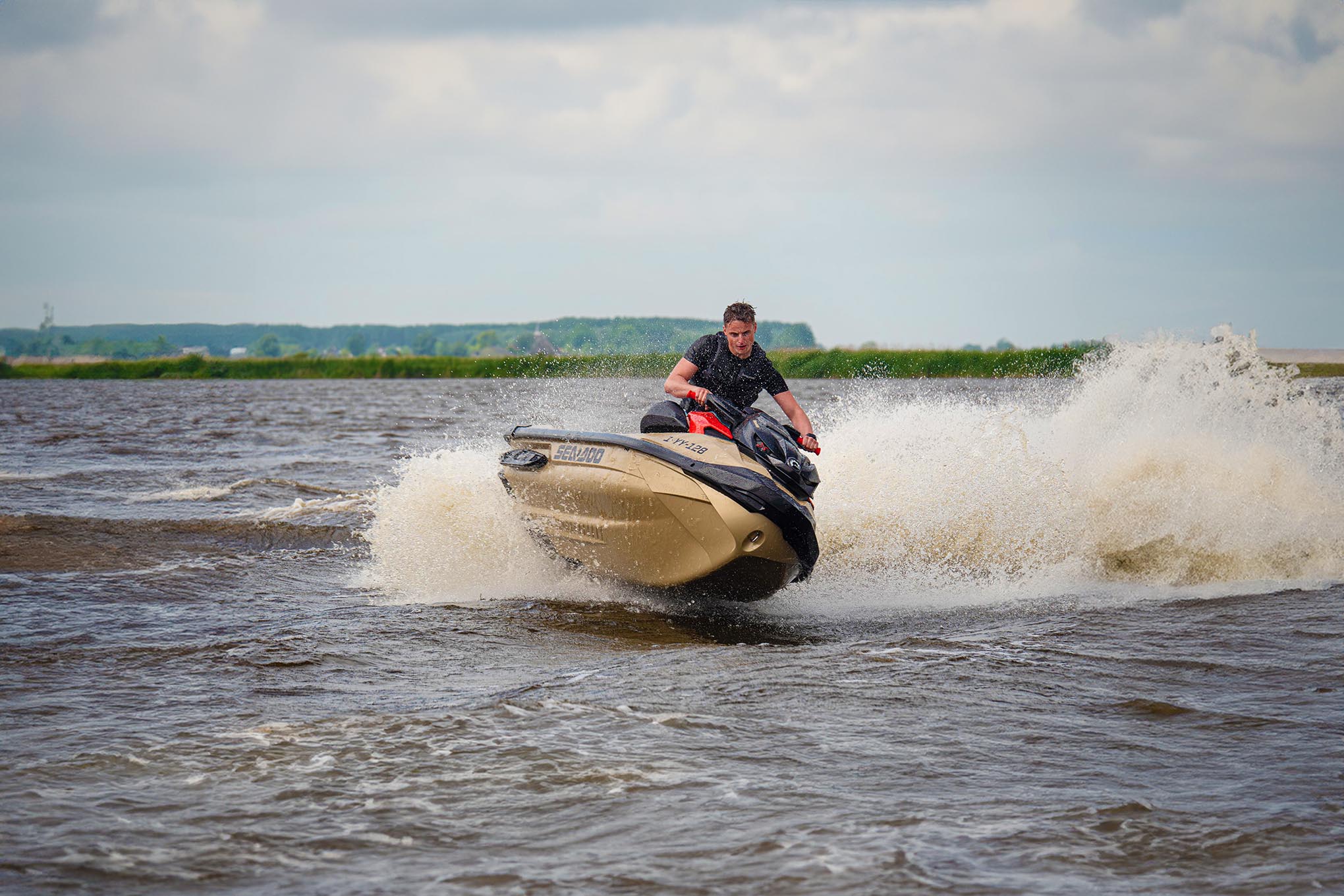 Is de Sea-Doo RXP-X RS 325 de ultieme racemachine op het water?