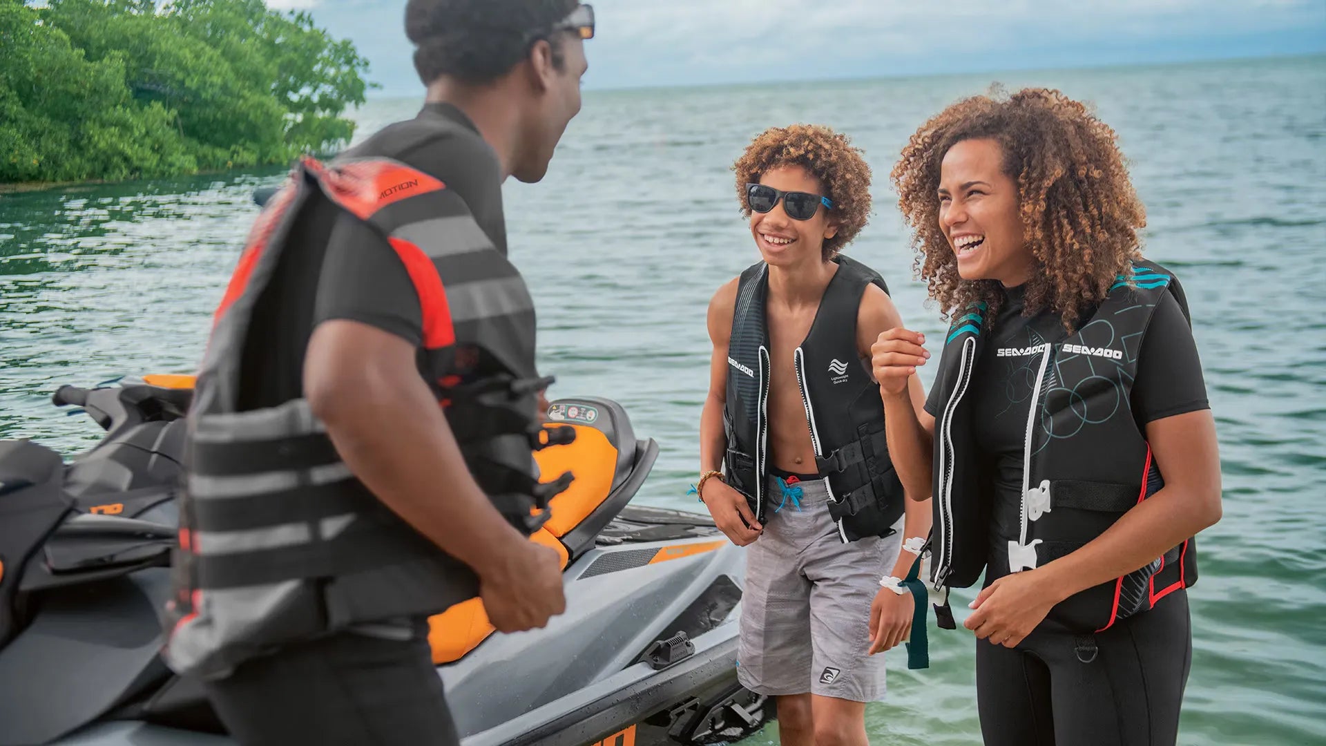 De mooiste originele Sea-Doo zwemvesten, geschikt voor elke Sea-Doo waterscooter