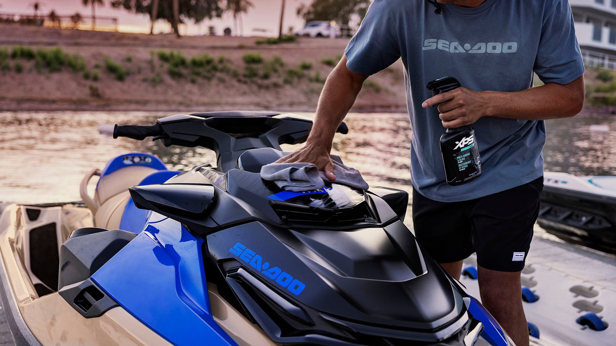 Sea-Doo waterscooter poetsen xps producten schoonmaken poetsmiddelen te koop bij BOWT Watersport officiele sea-doo dealer voor nederland